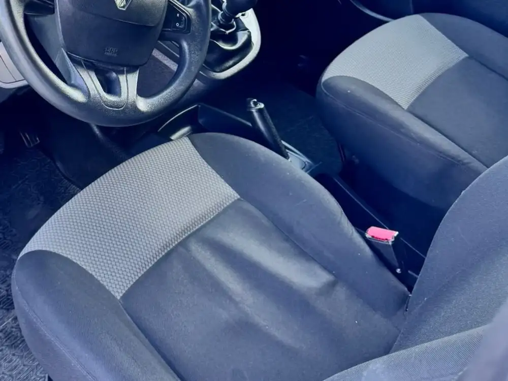 RENAULT kangoo - Foto 12 | Clidrive