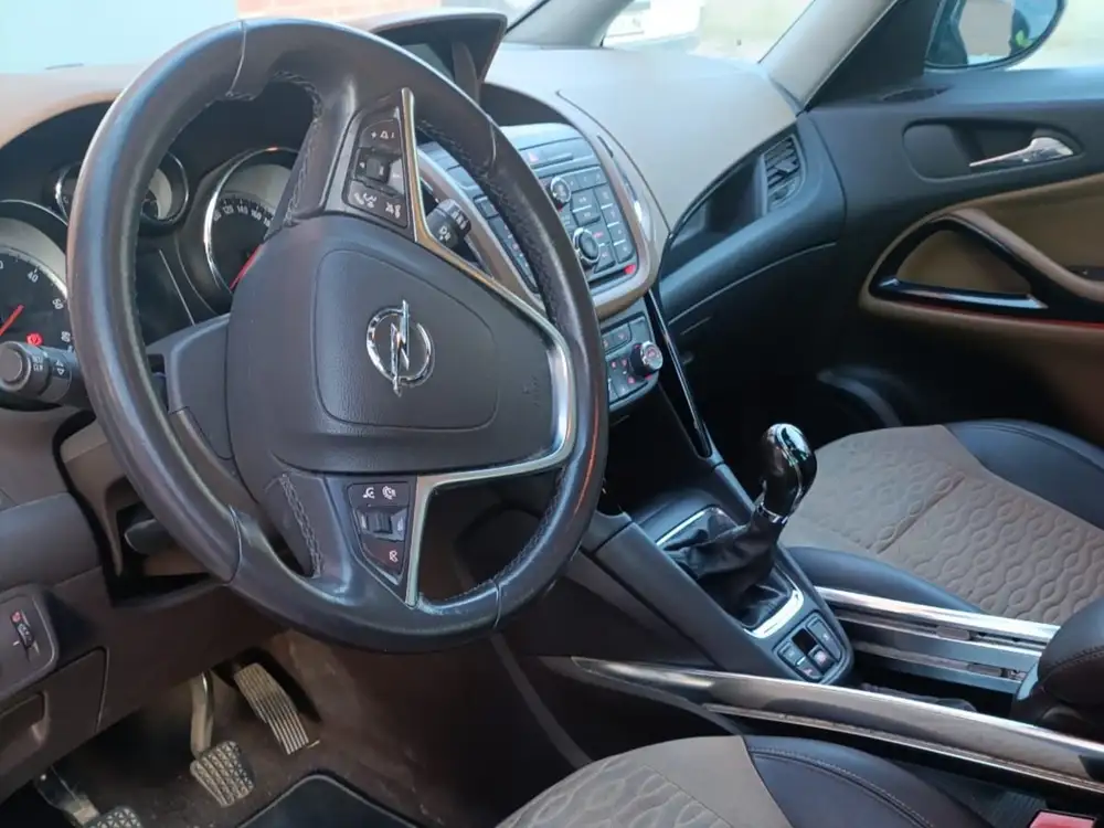 OPEL zafira