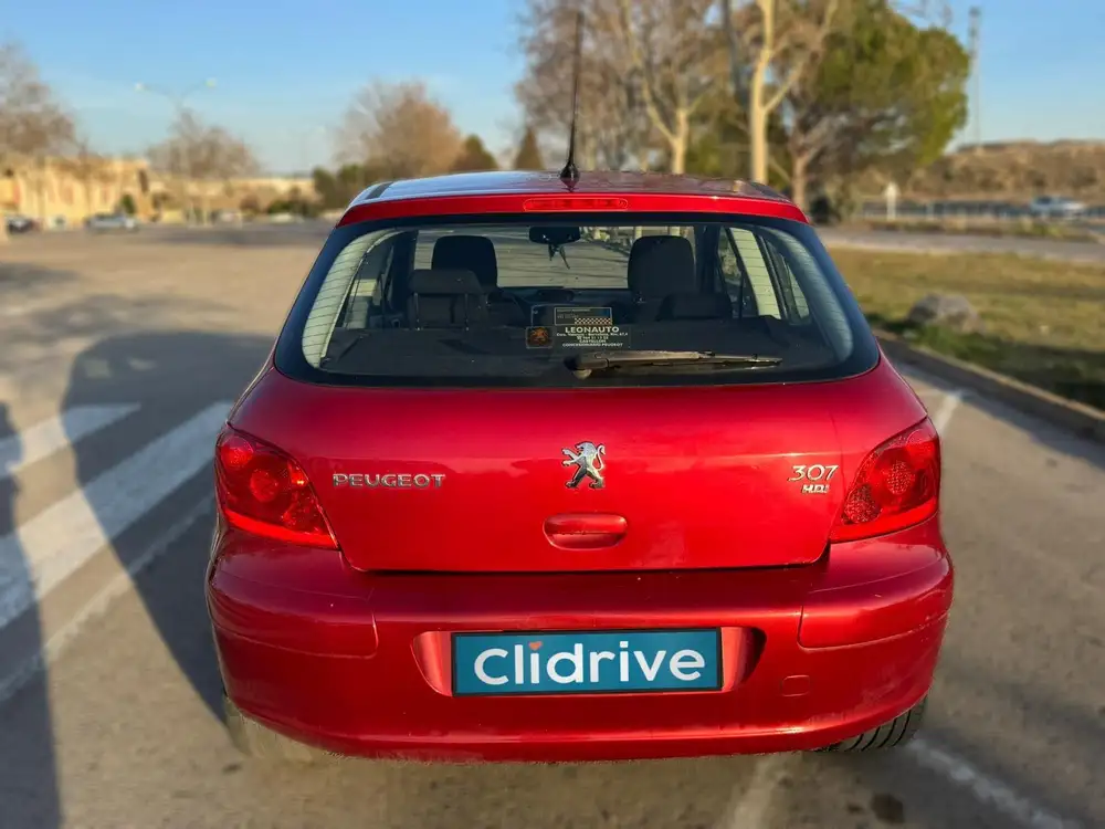 PEUGEOT 307