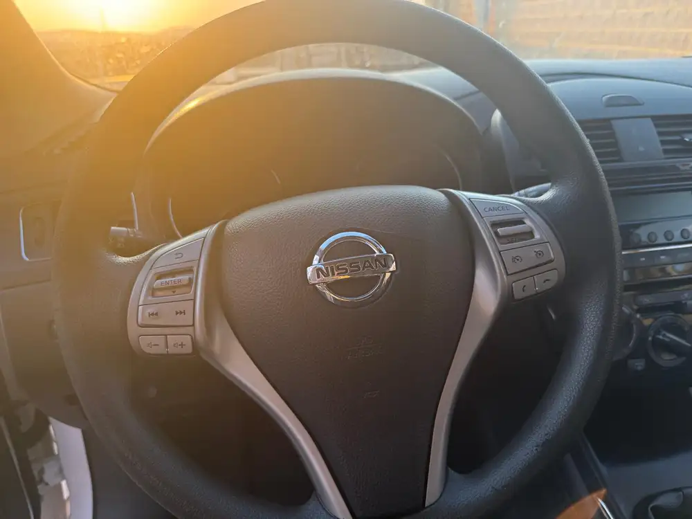 NISSAN pulsar