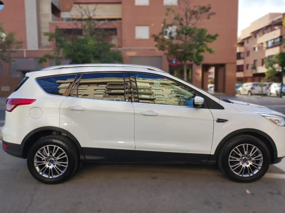 FORD kuga