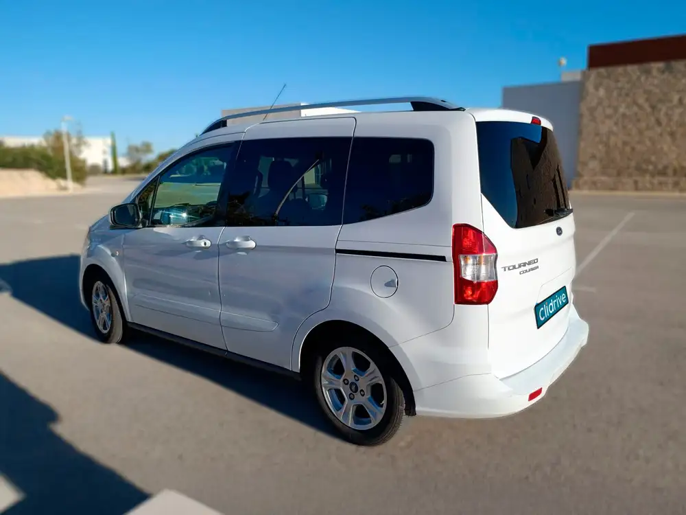 FORD tourneo