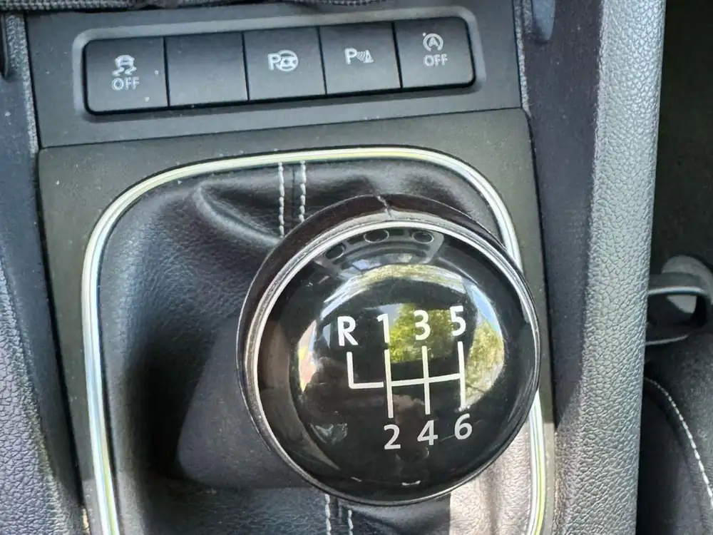 VOLKSWAGEN eos