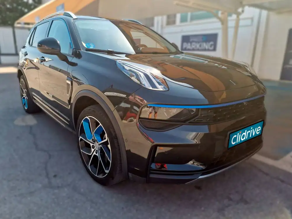 LYNK & CO 01