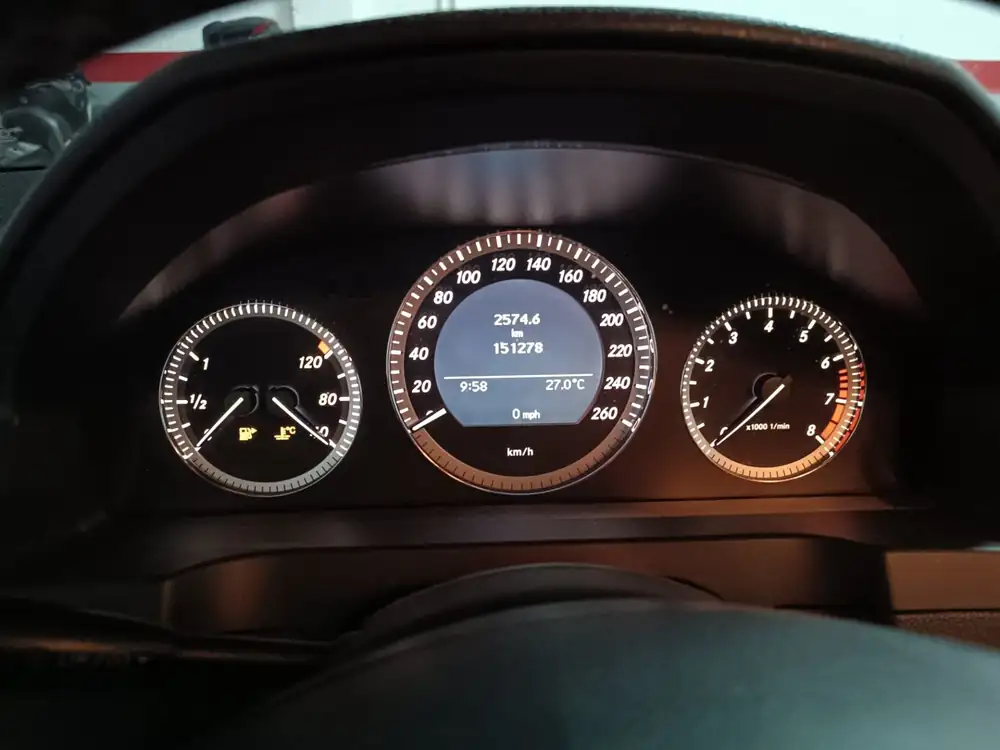 MERCEDES clase c