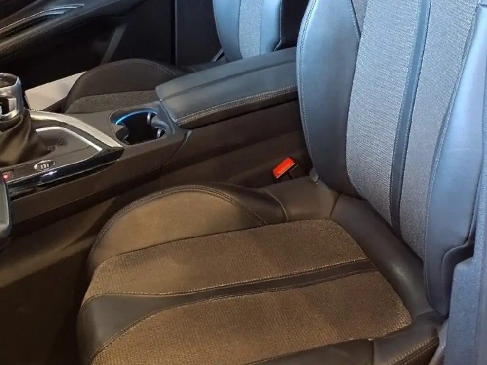PEUGEOT 3008 - Foto 12 | Clidrive