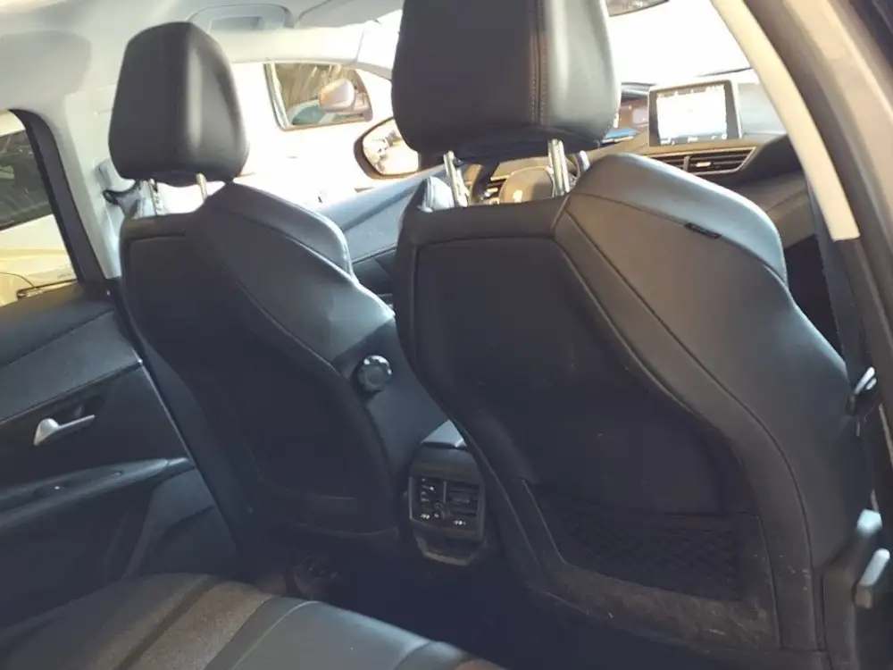 PEUGEOT 3008 - Foto 15 | Clidrive