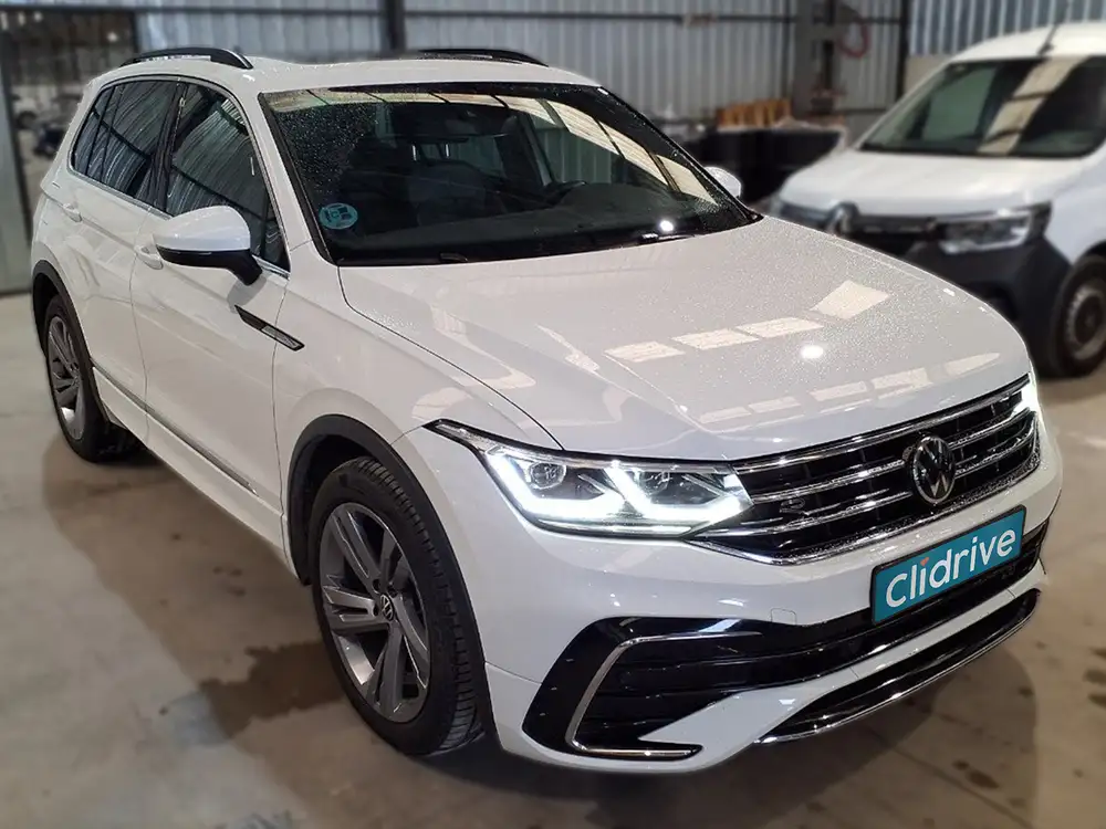 VOLKSWAGEN tiguan