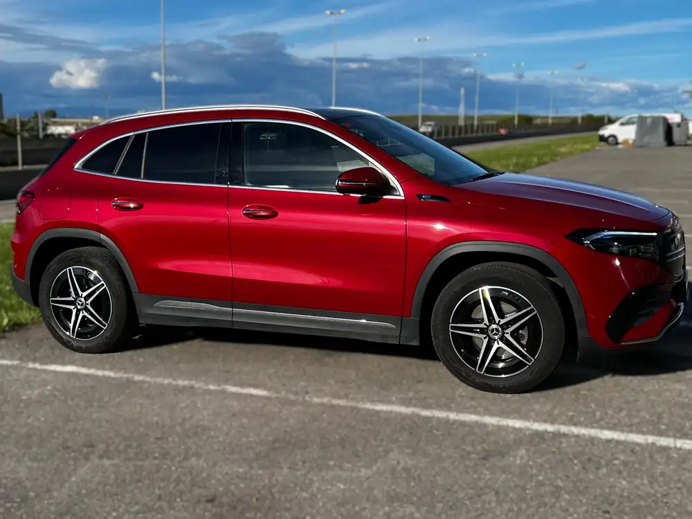 MERCEDES eqa - Foto 2 | Clidrive