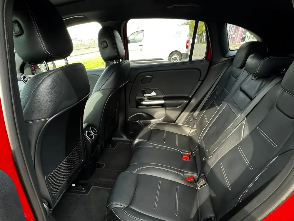 MERCEDES eqa - Foto 11 | Clidrive