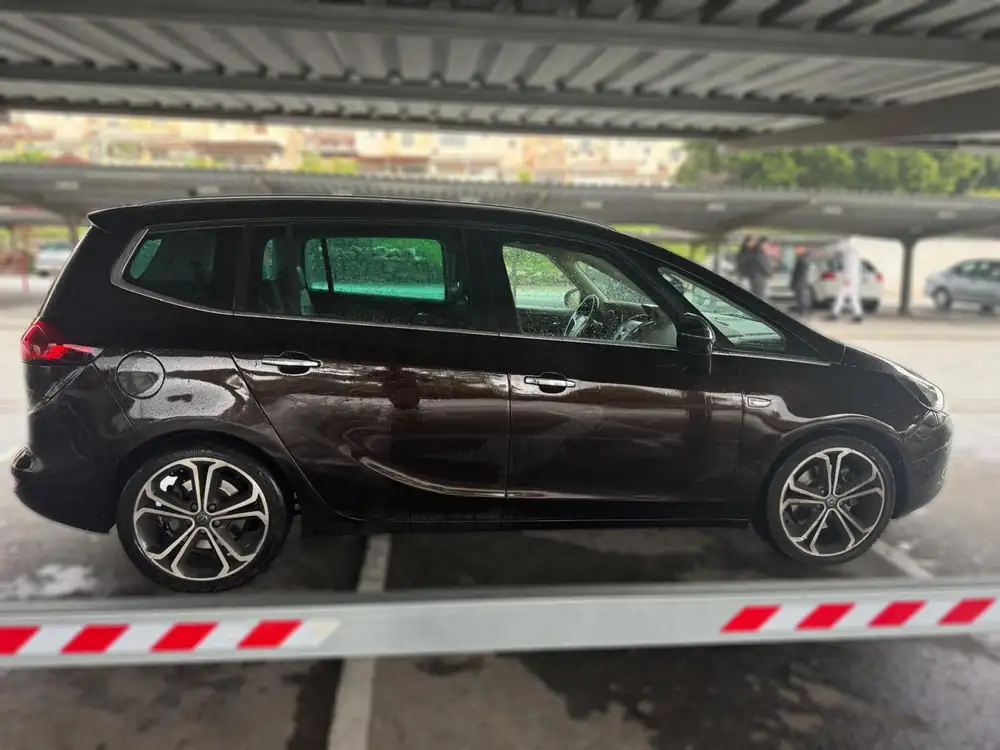 OPEL zafira tourer