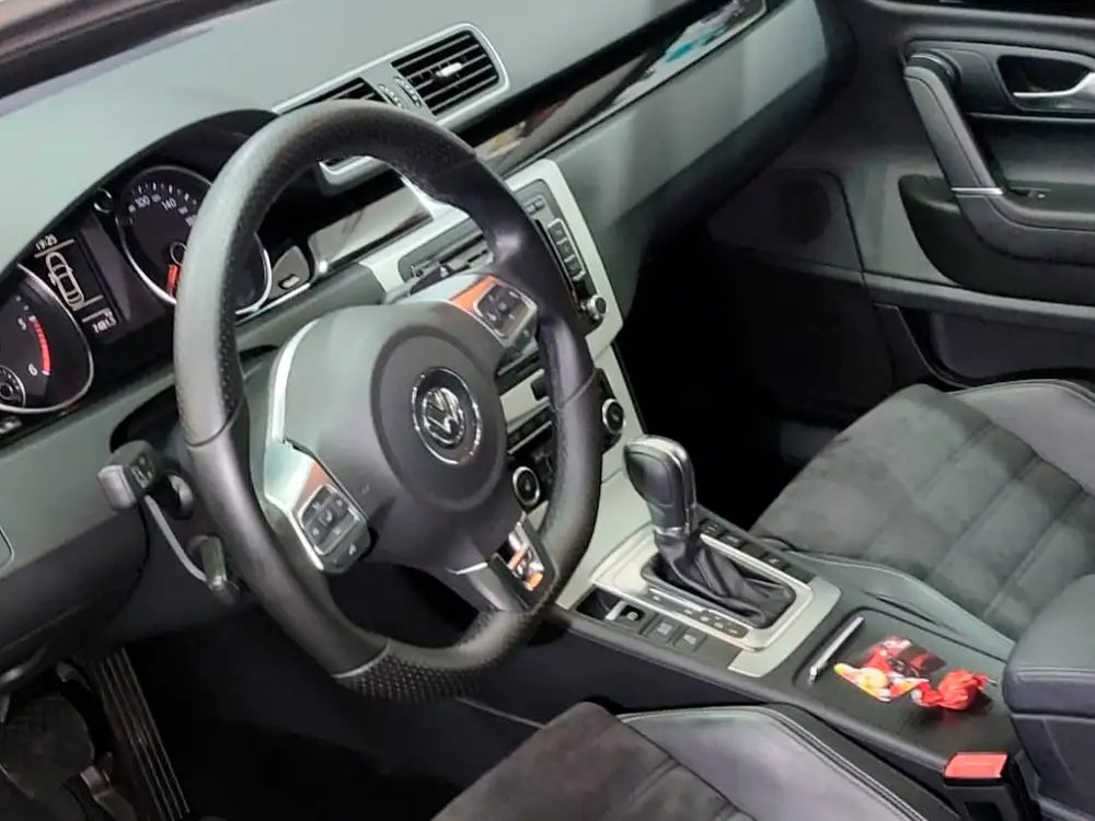 VOLKSWAGEN passat cc