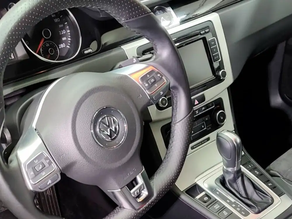 VOLKSWAGEN passat cc