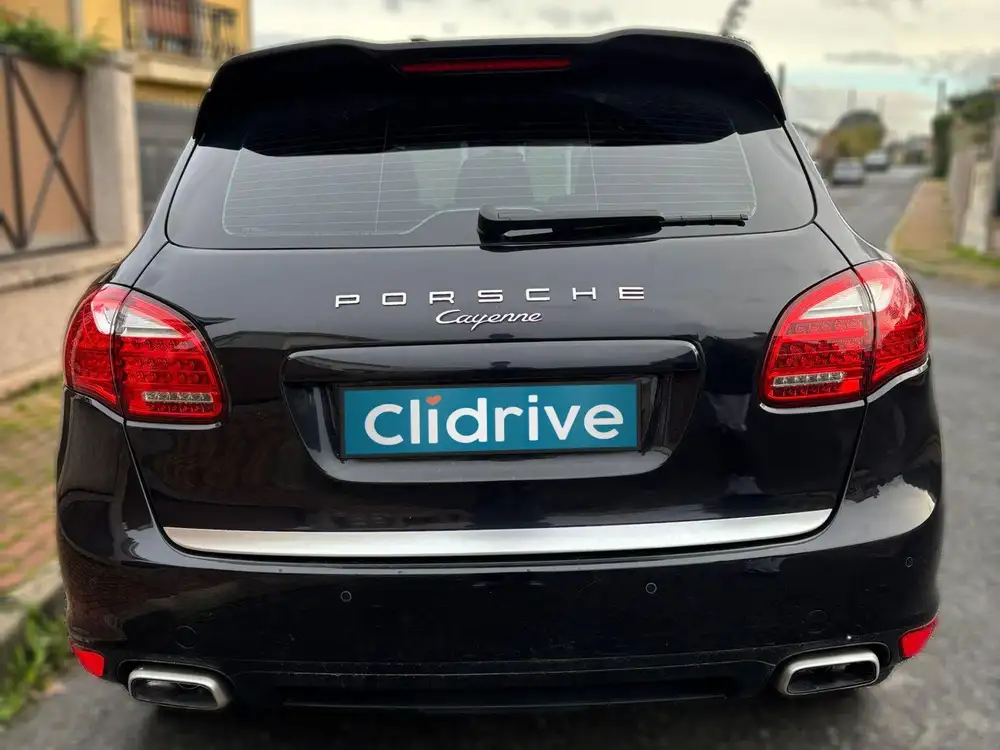 PORSCHE cayenne