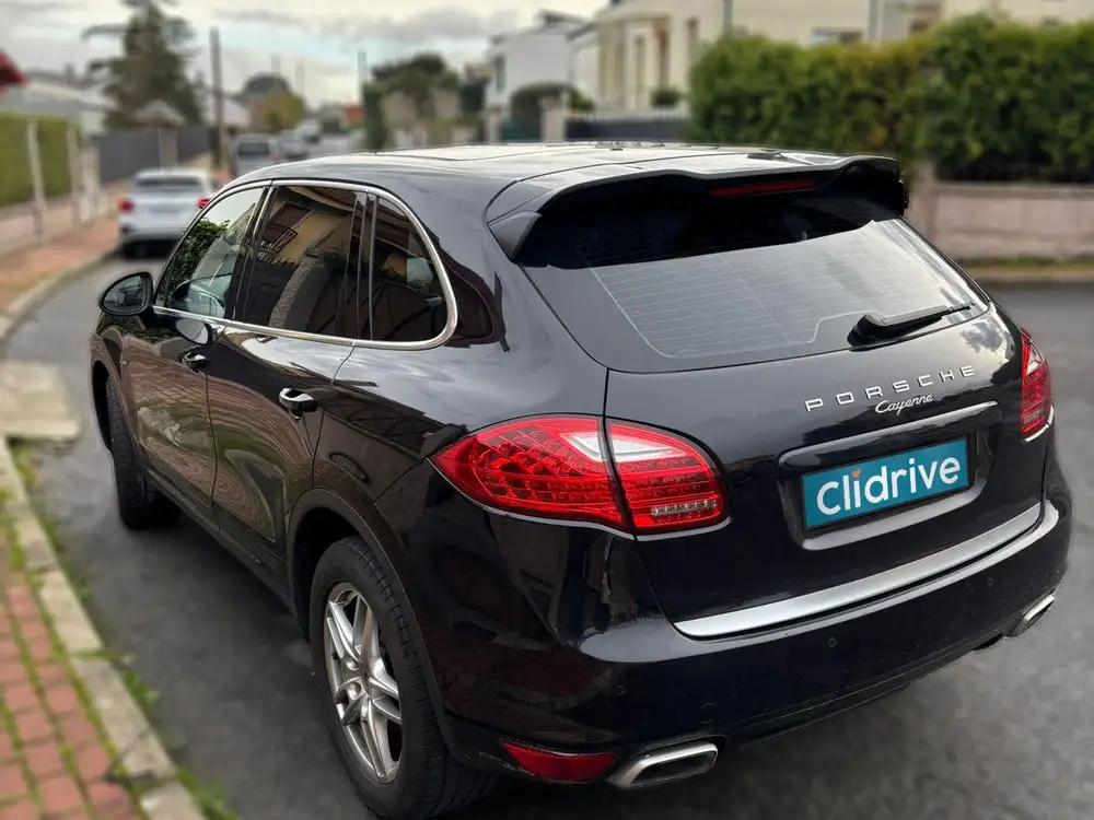 PORSCHE cayenne