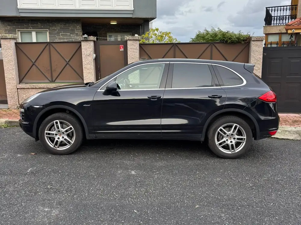 PORSCHE cayenne