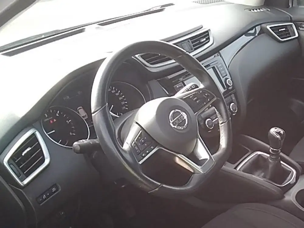 NISSAN qashqai