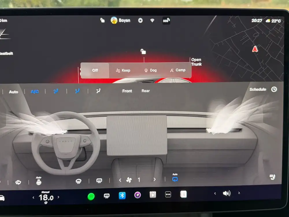 TESLA model 3