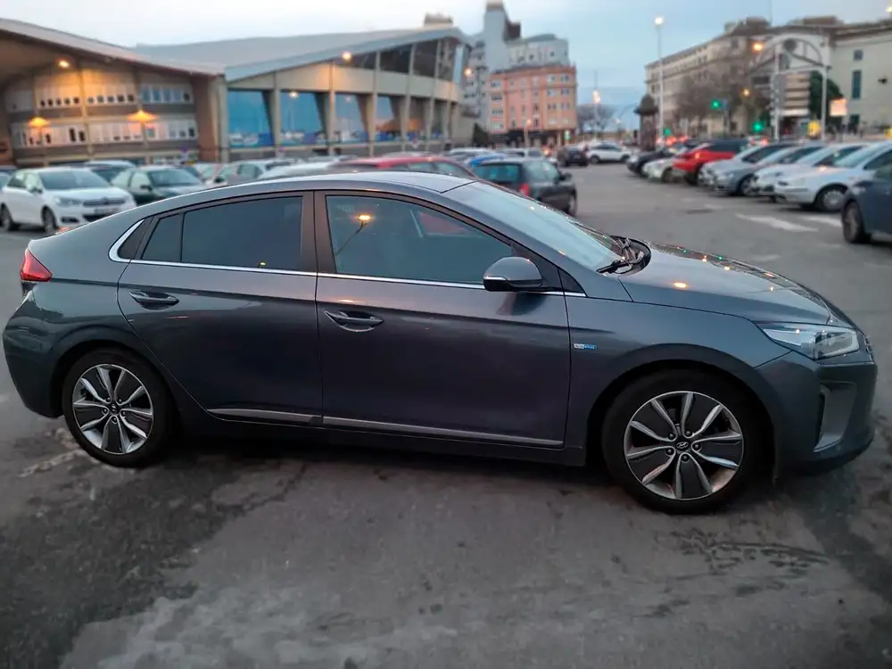 HYUNDAI ioniq