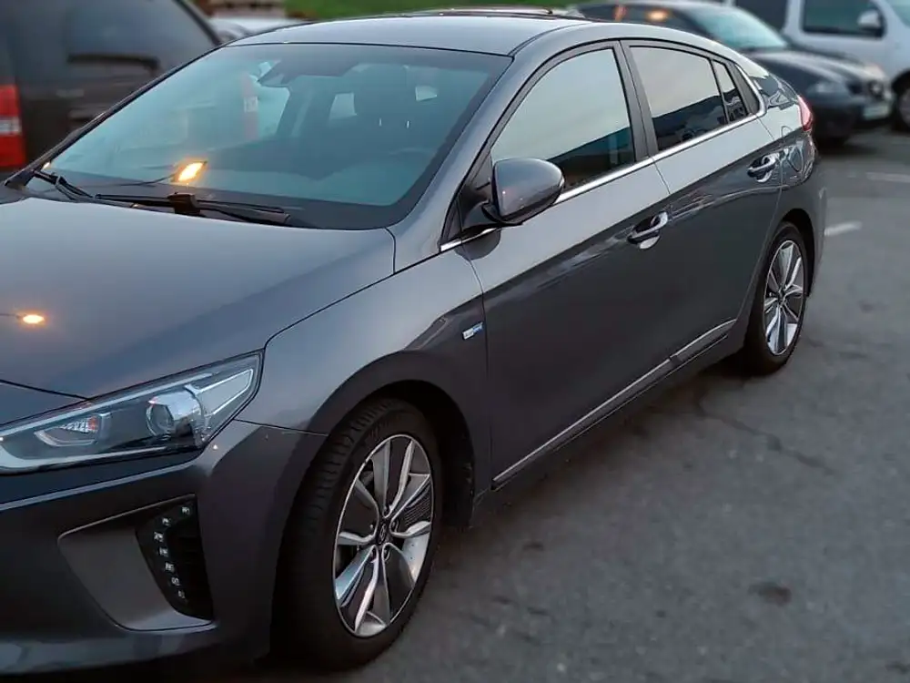 HYUNDAI ioniq