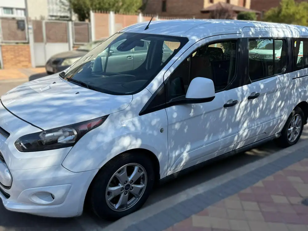 FORD tourneo connect