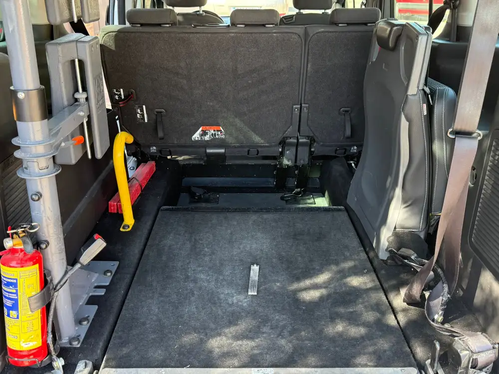 FORD tourneo connect