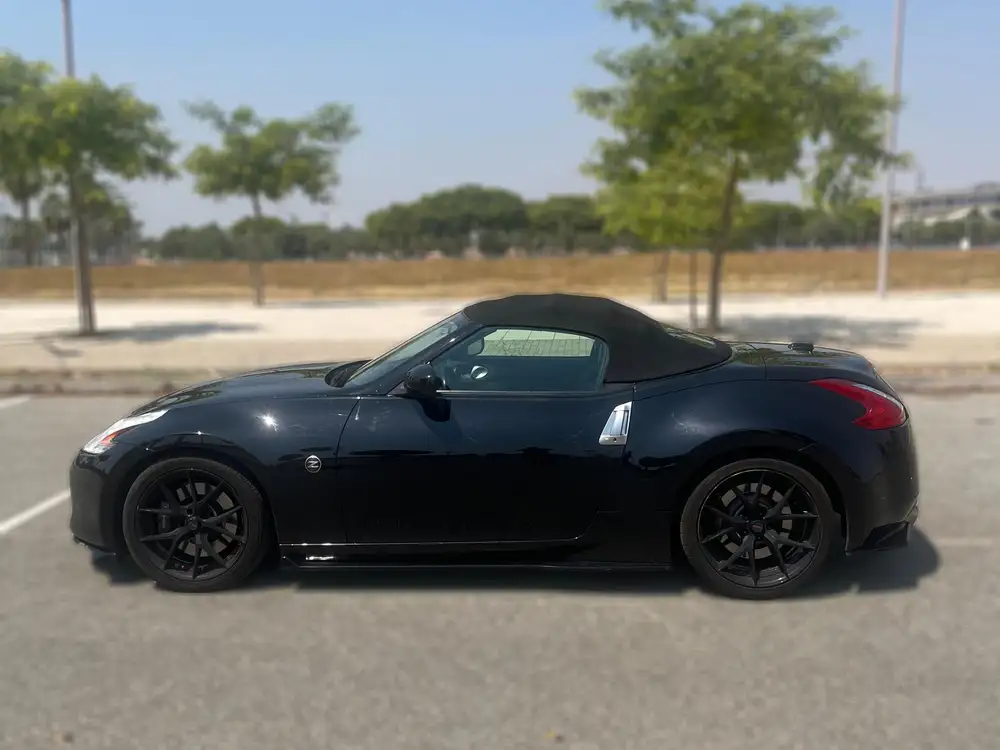 NISSAN 370z