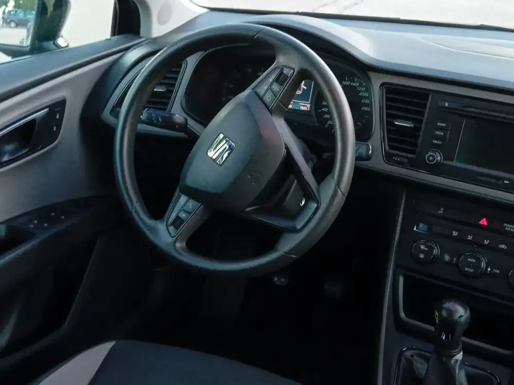 SEAT leon