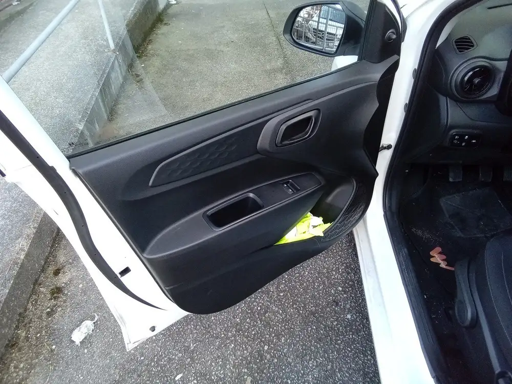 HYUNDAI i10 - Foto 14 | Clidrive