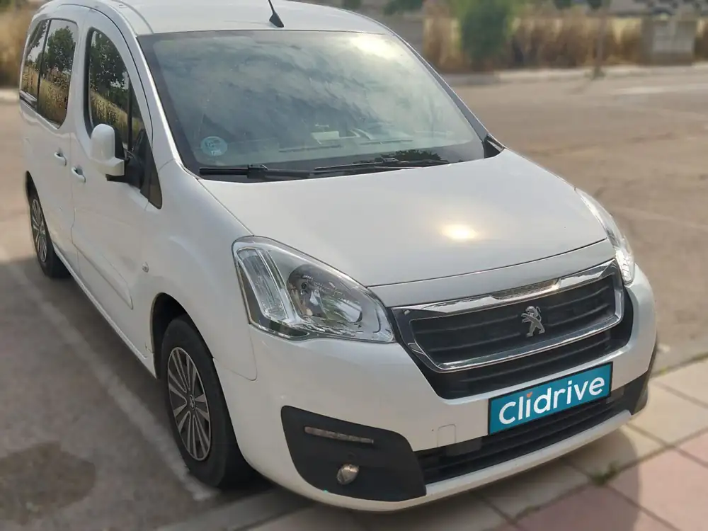 PEUGEOT partner