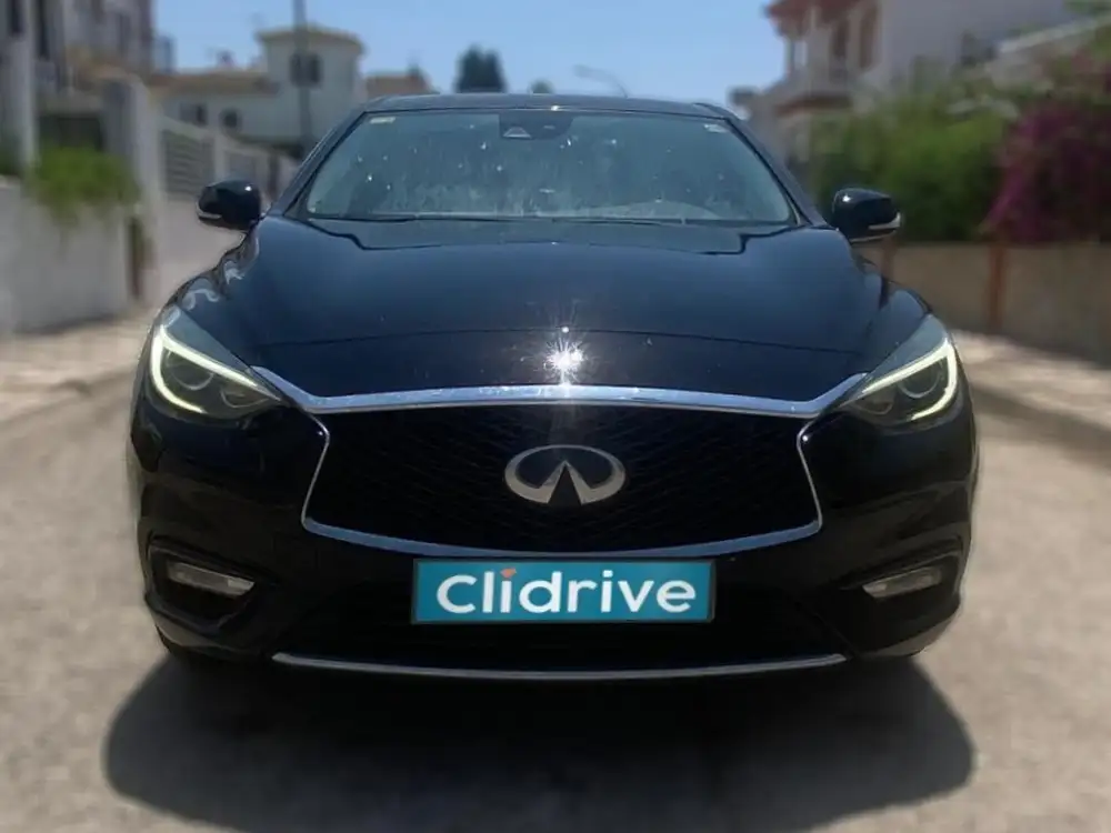 INFINITI q30