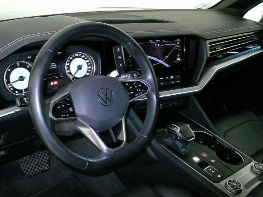 VOLKSWAGEN touareg - Foto 6 | Clidrive