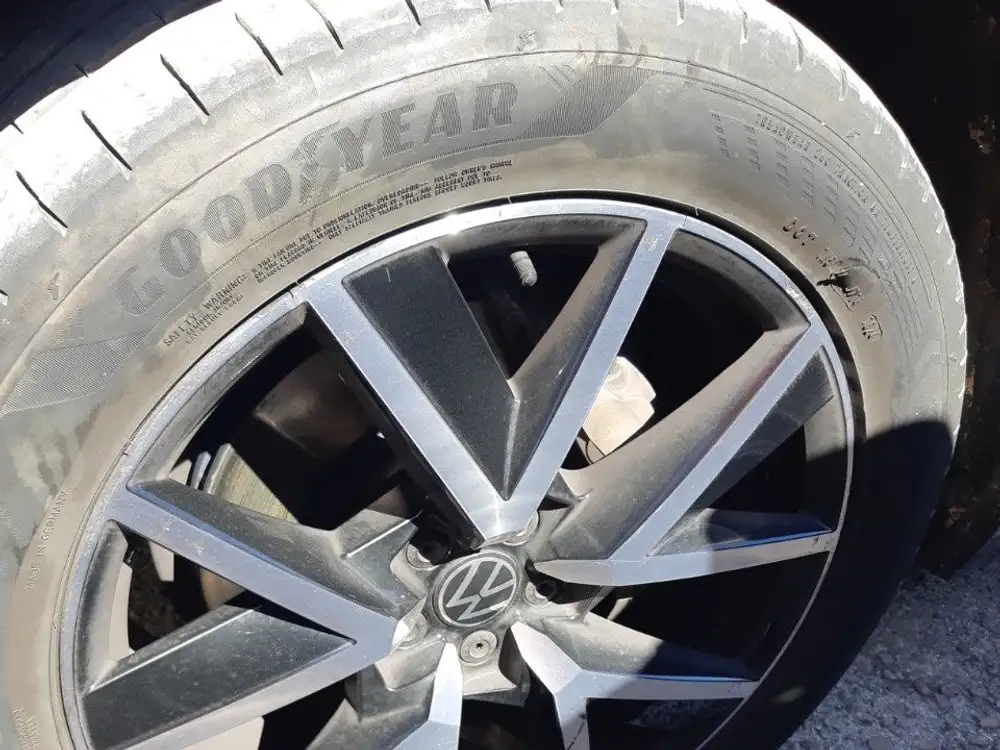 VOLKSWAGEN touareg - Foto 14 | Clidrive