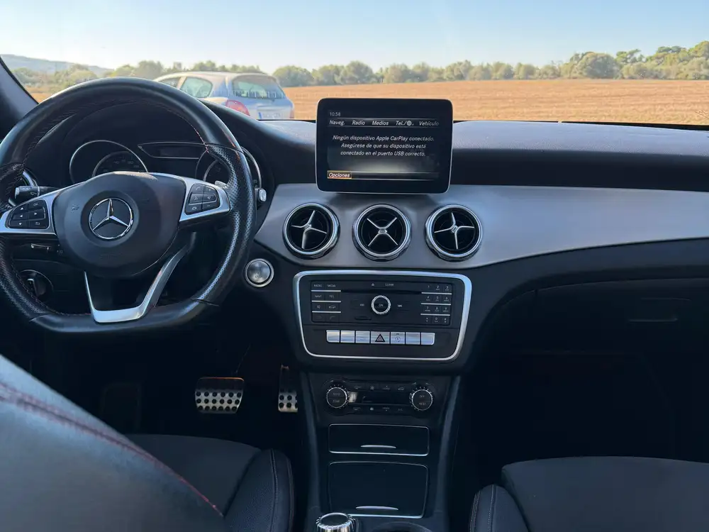 MERCEDES cla