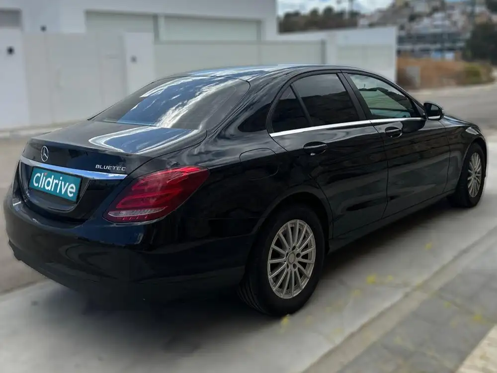 MERCEDES clase c