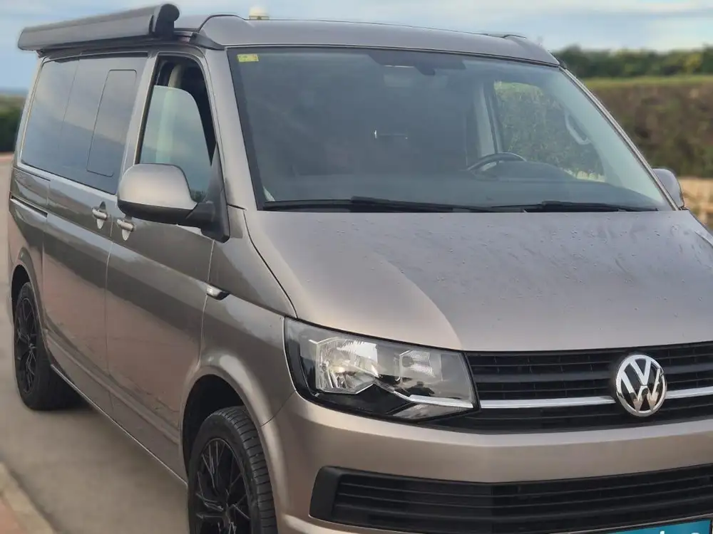 VOLKSWAGEN california