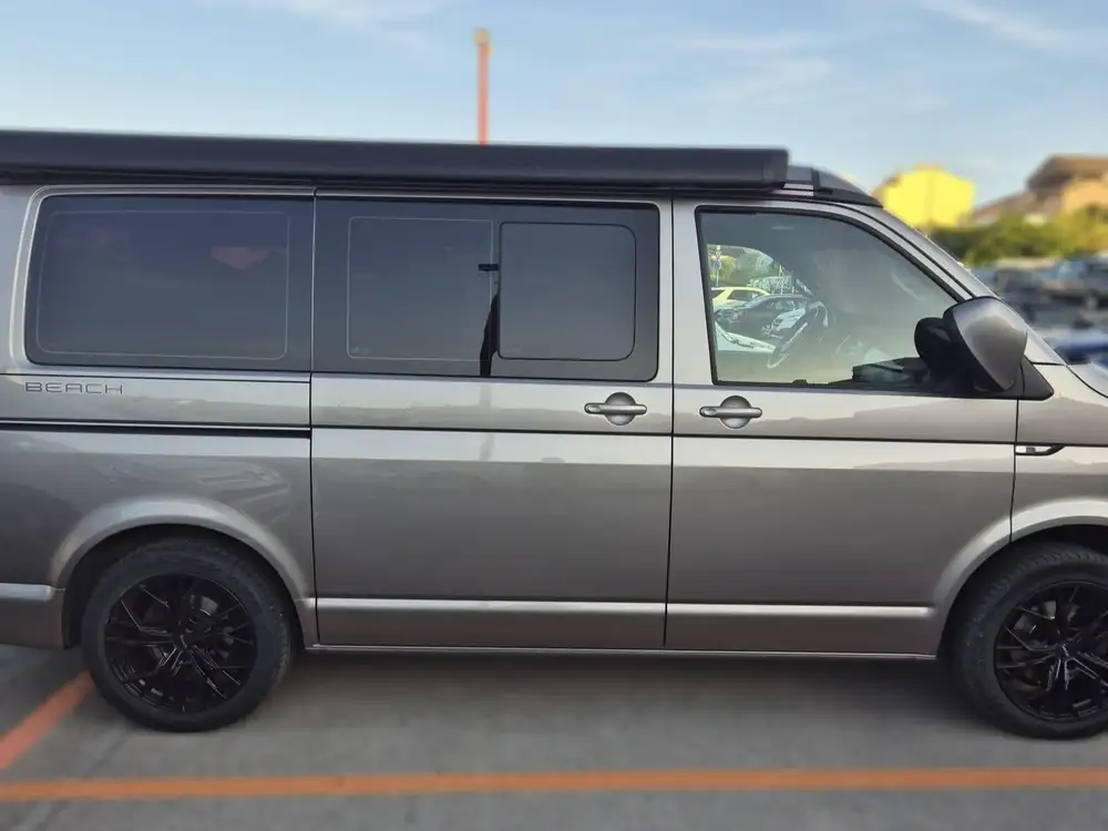 VOLKSWAGEN california