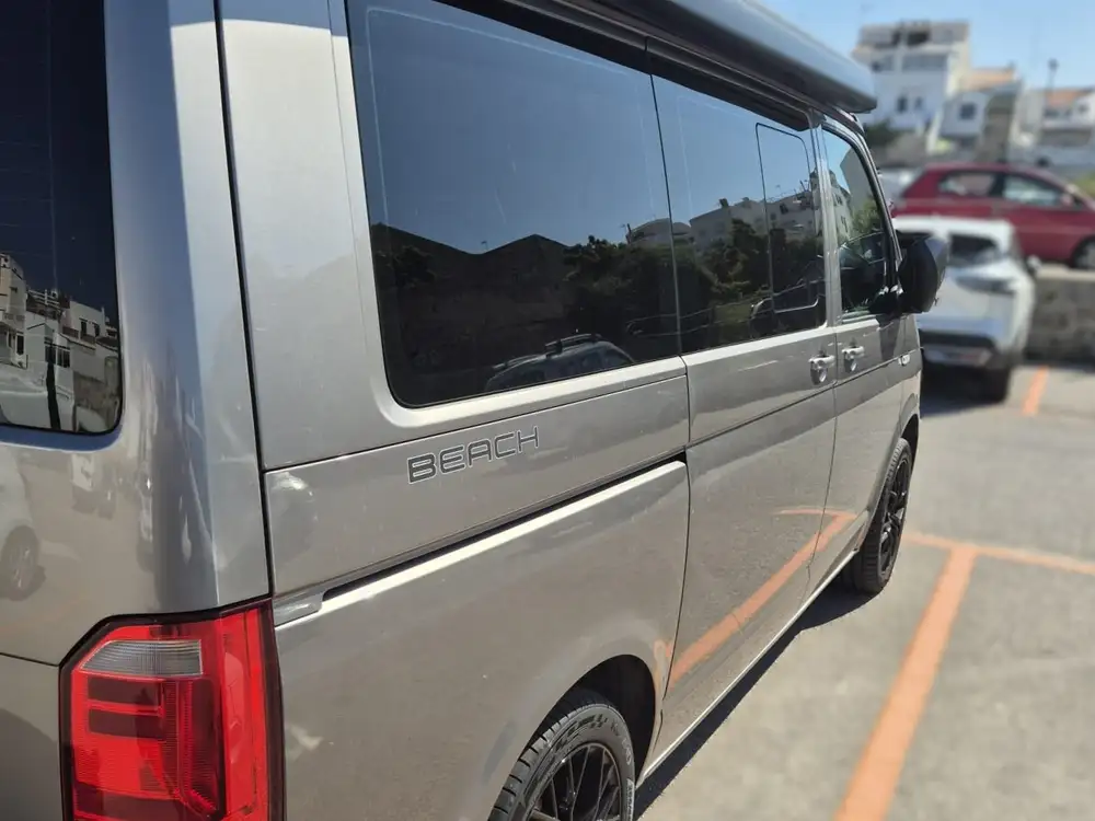 VOLKSWAGEN california