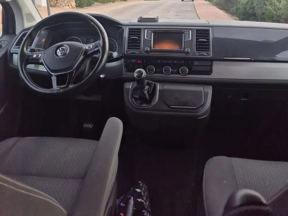 VOLKSWAGEN california