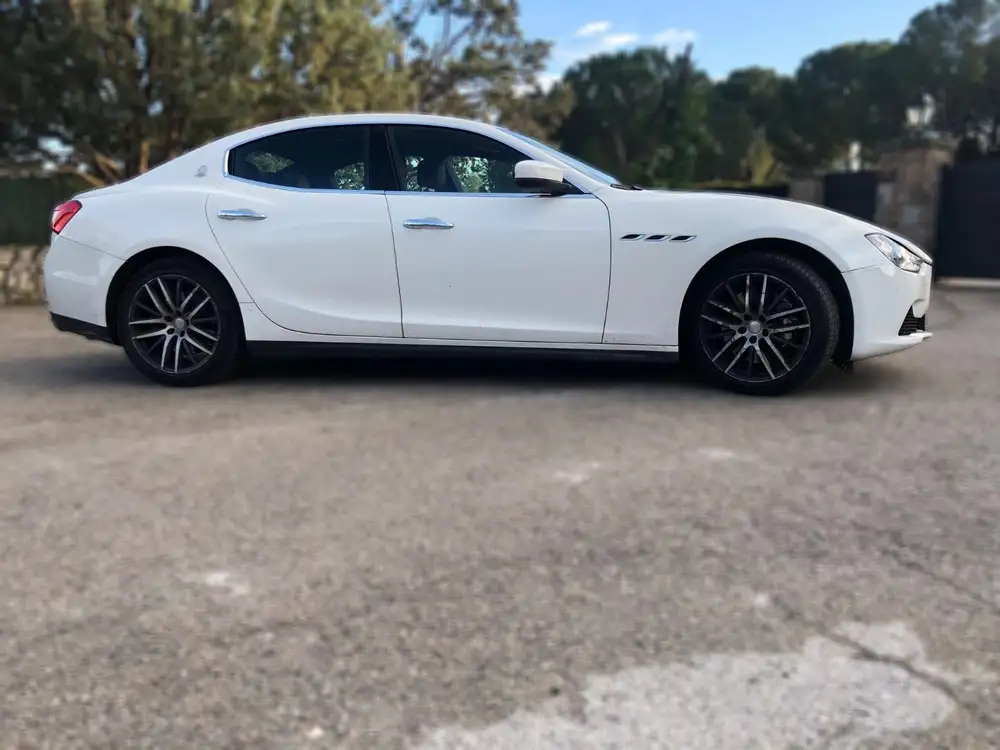 MASERATI ghibli