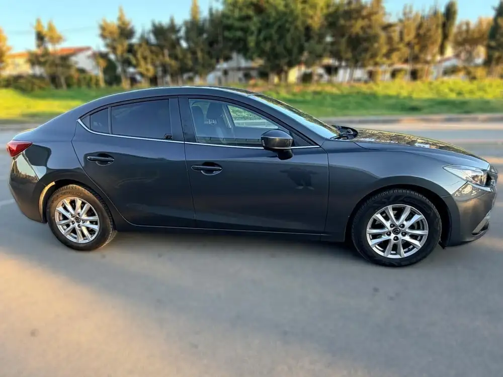MAZDA mazda3