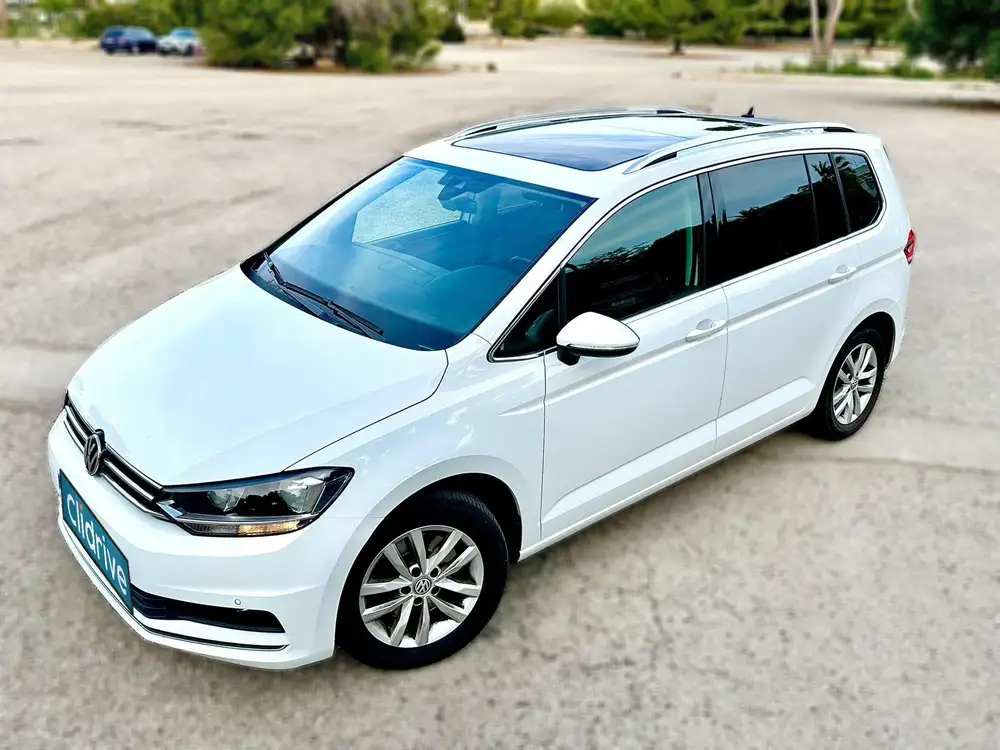 VOLKSWAGEN touran