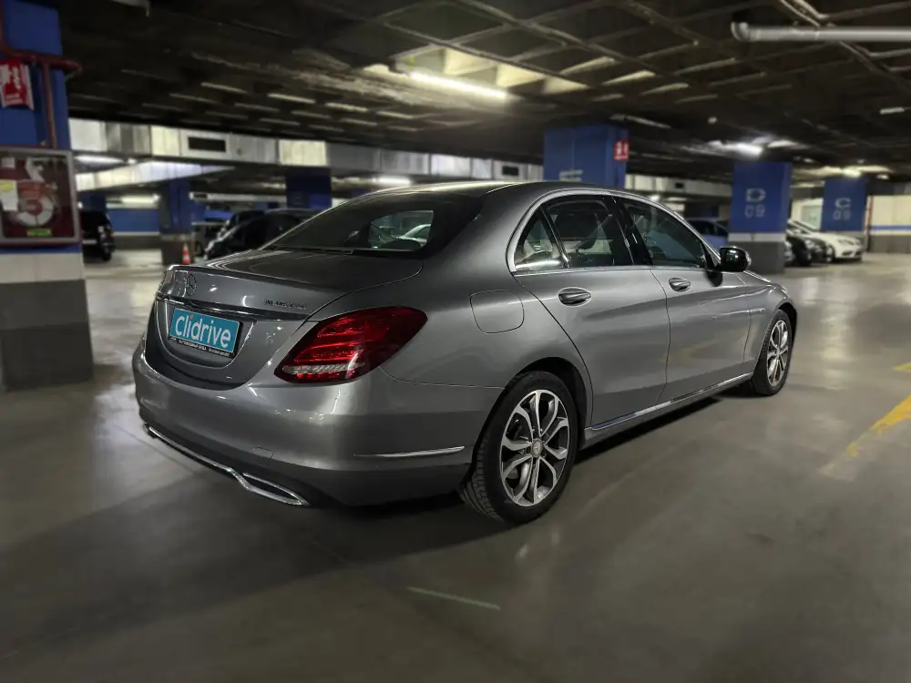 MERCEDES clase c