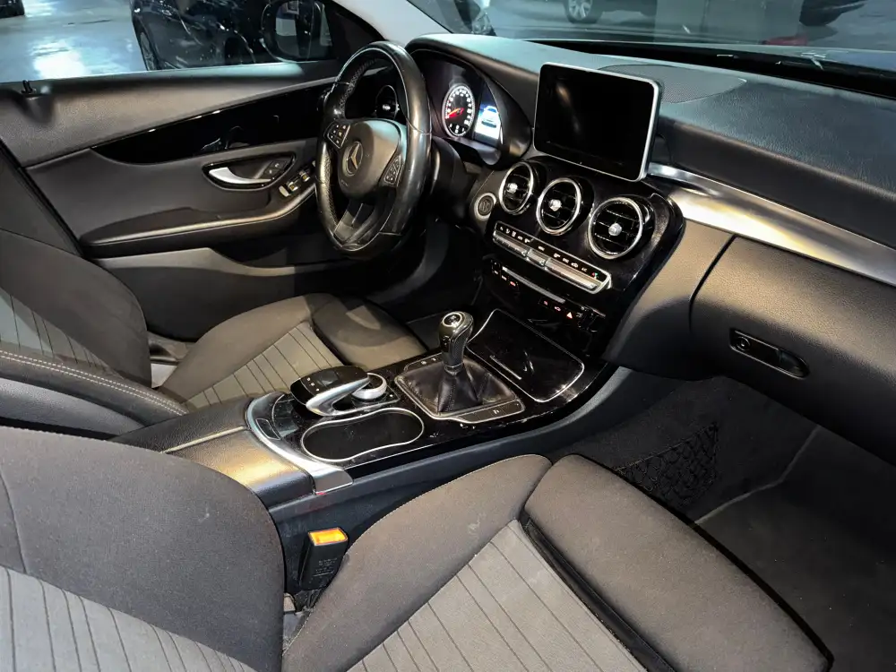 MERCEDES clase c