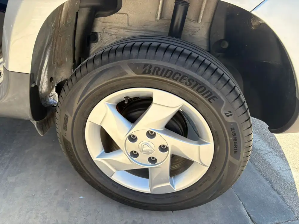 DACIA duster