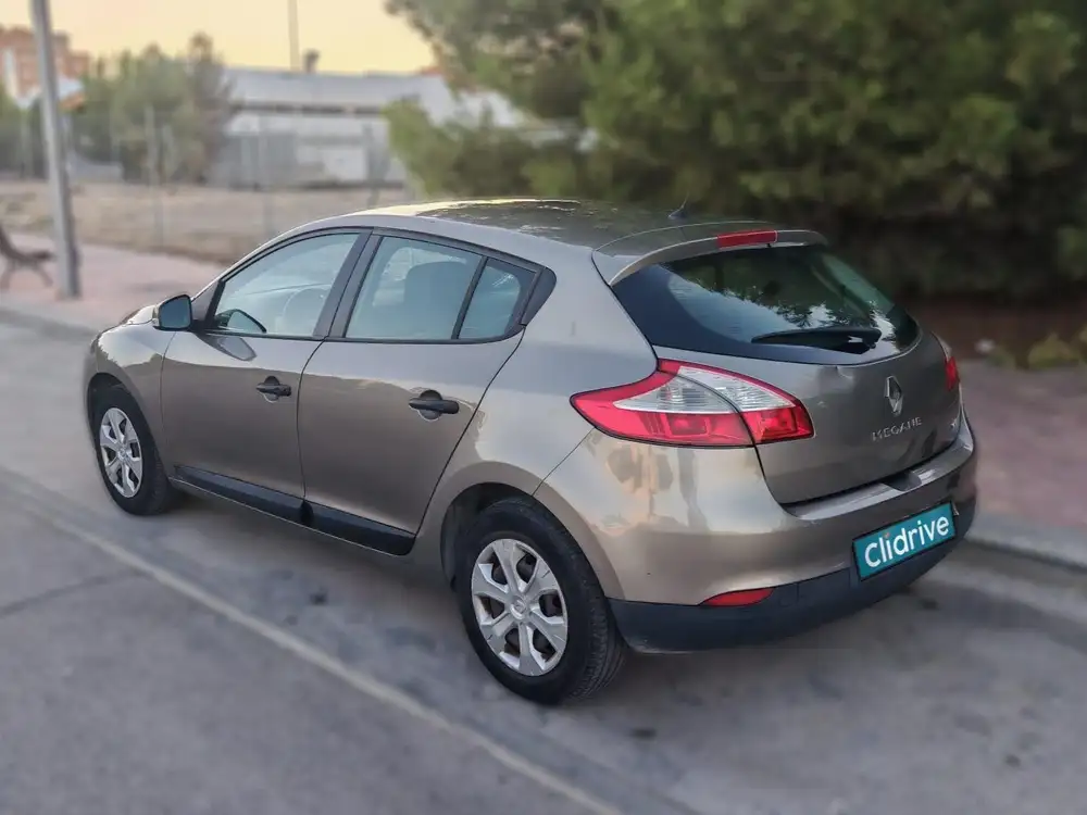 RENAULT megane