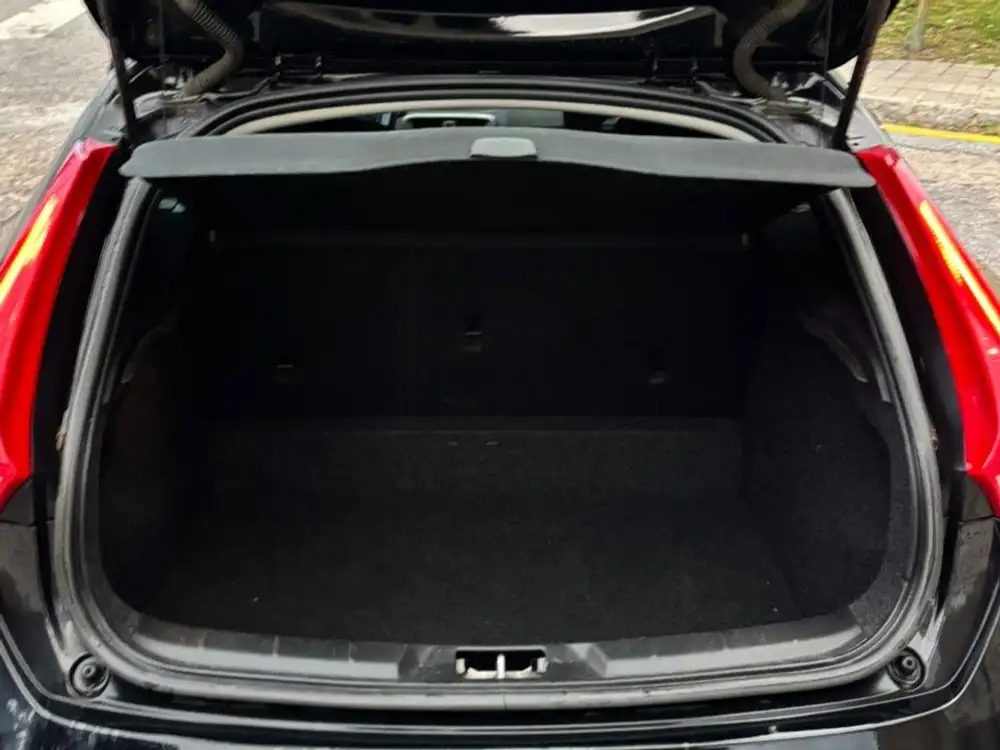 VOLVO V40 - Foto 13 | Clidrive