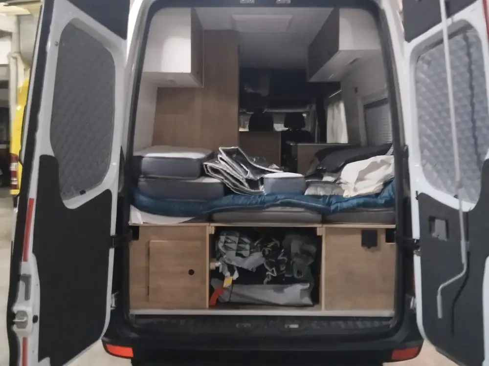 VOLKSWAGEN crafter