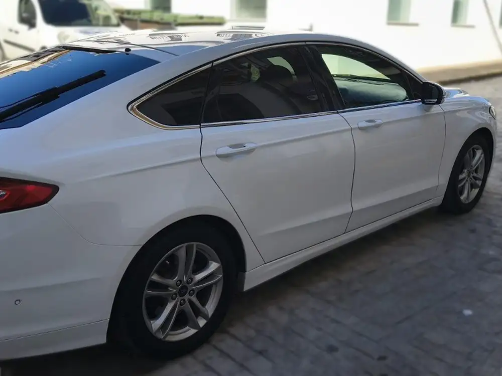 FORD mondeo - Foto 5 | Clidrive