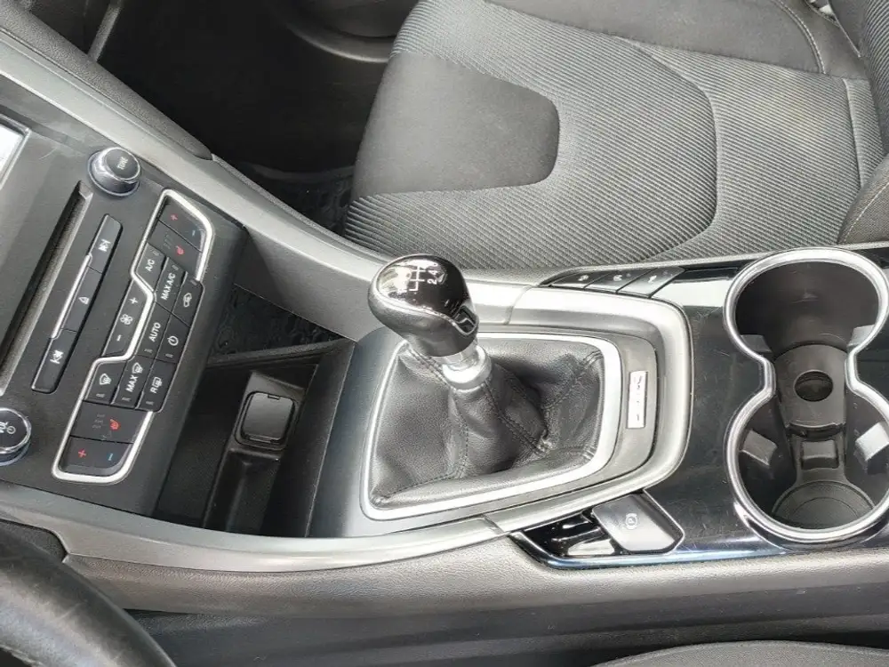 FORD mondeo - Foto 11 | Clidrive